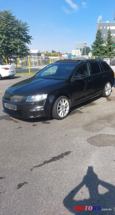 2015' Skoda Octavia Combi photo #2