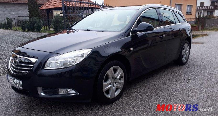 2013' Opel Insignia Karavan photo #1