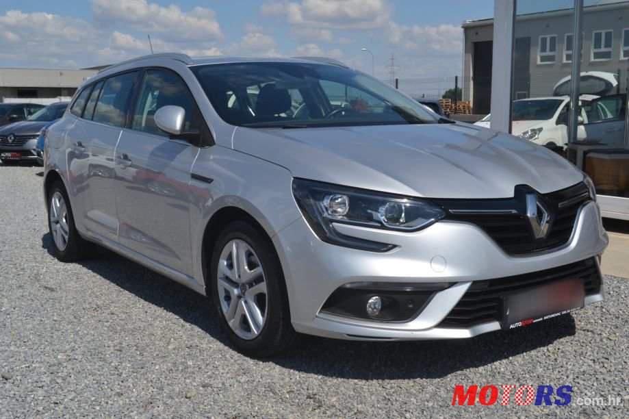 2018' Renault Megane Grandtour photo #3