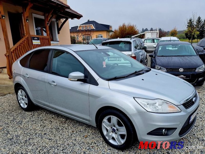 2010' Ford Focus 1,6 photo #4