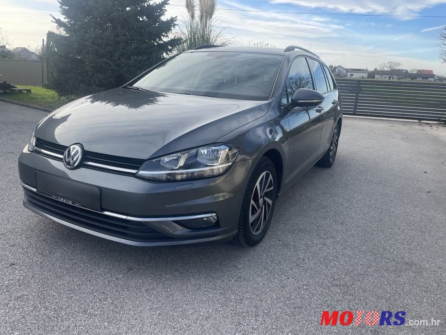 2018' Volkswagen Golf 7 Variant photo #1