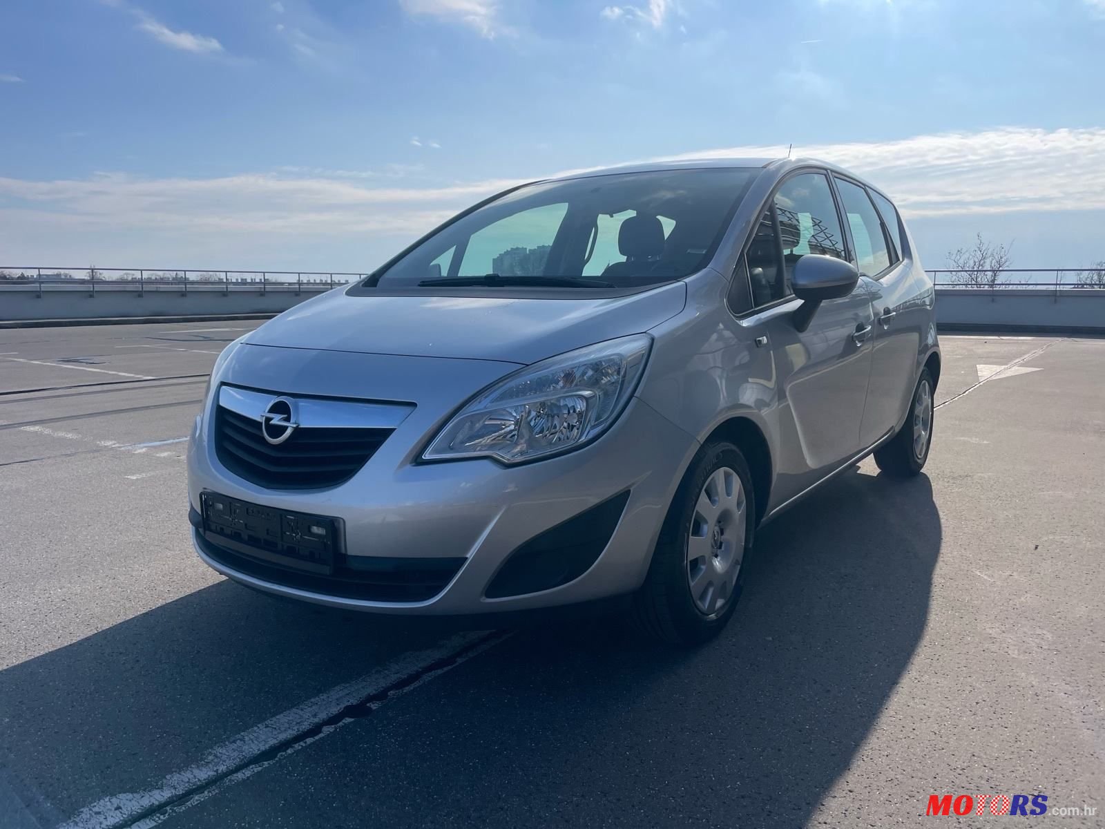 2011' Opel Meriva 1,3 Cdti photo #1