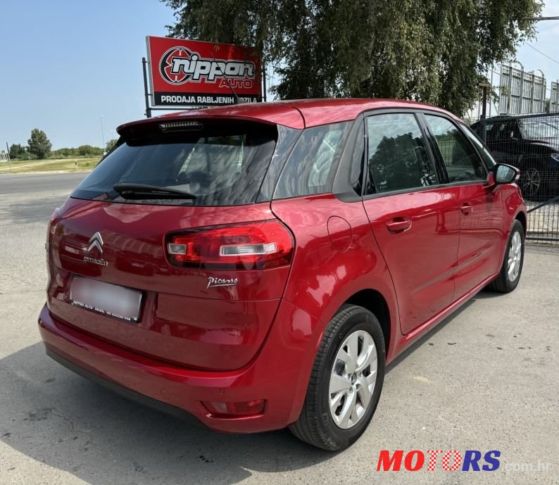 2015' Citroen C4 Picasso photo #6