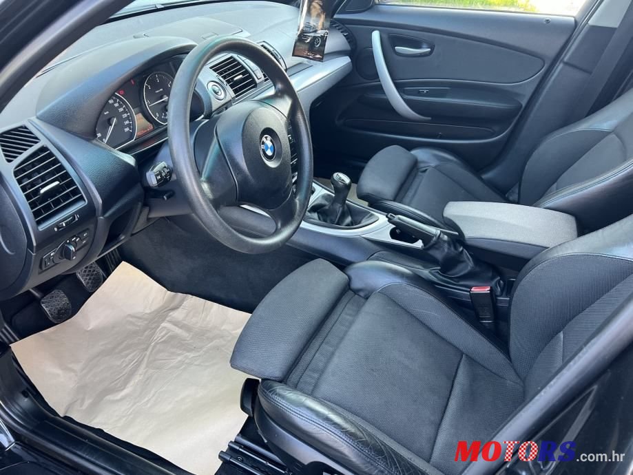 2008' BMW Serija 1 120D photo #4