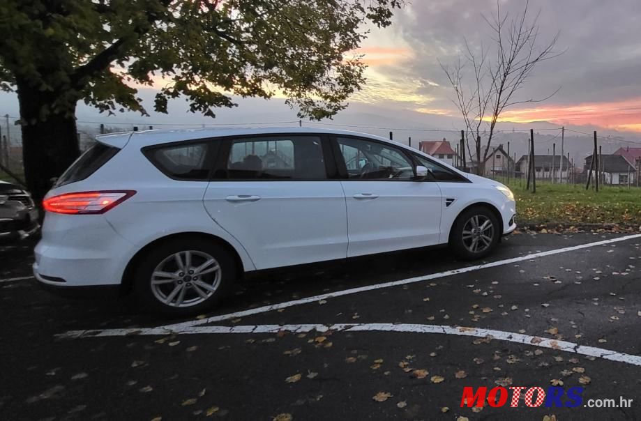 2018' Ford S-Max 2.0 Tdci photo #2