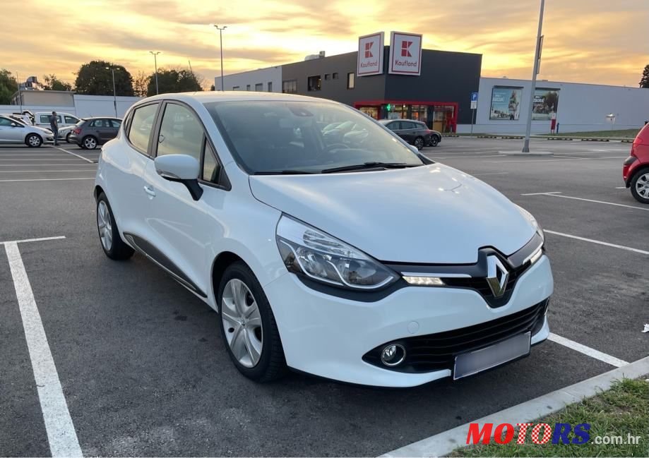 2016' Renault Clio Dci 90 photo #1