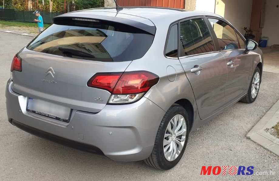 2017' Citroen C4 photo #5