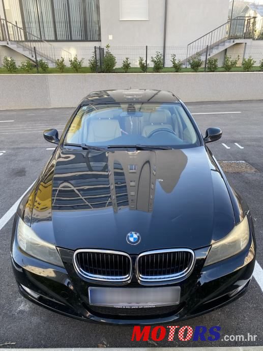 2009' BMW Serija 3 320D photo #1