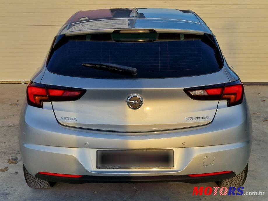 2018' Opel Astra 1.6 Cdti photo #5