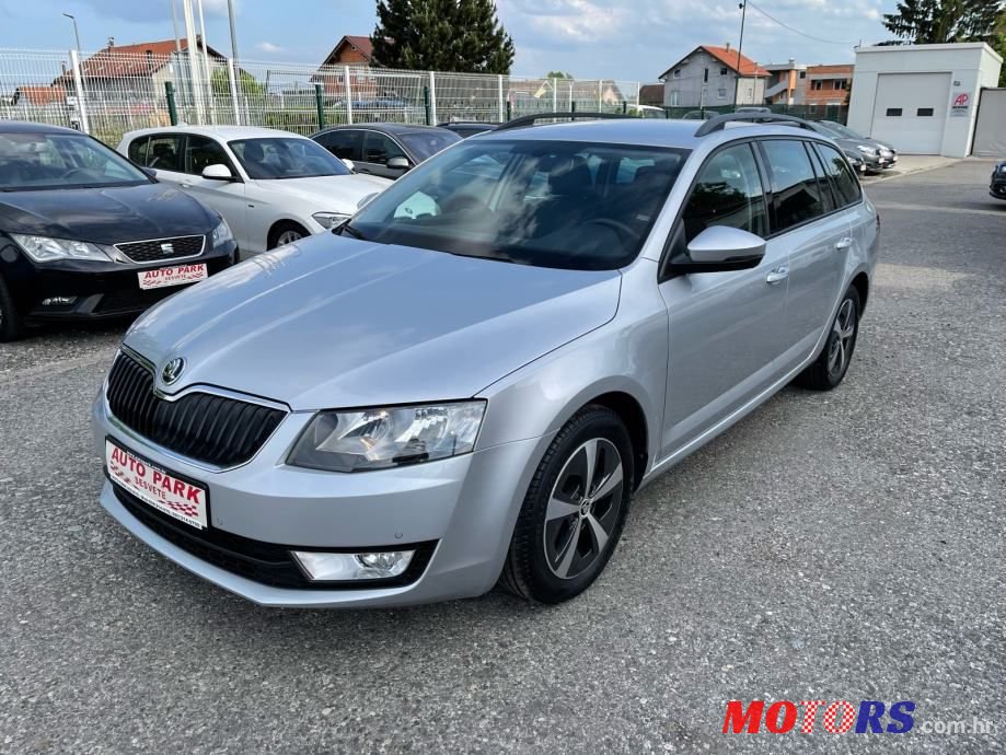 2016' Skoda Octavia Combi photo #1