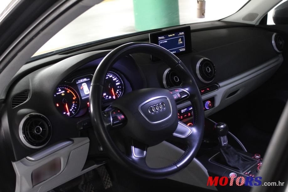 2016' Audi A3 1,6 Tdi photo #2