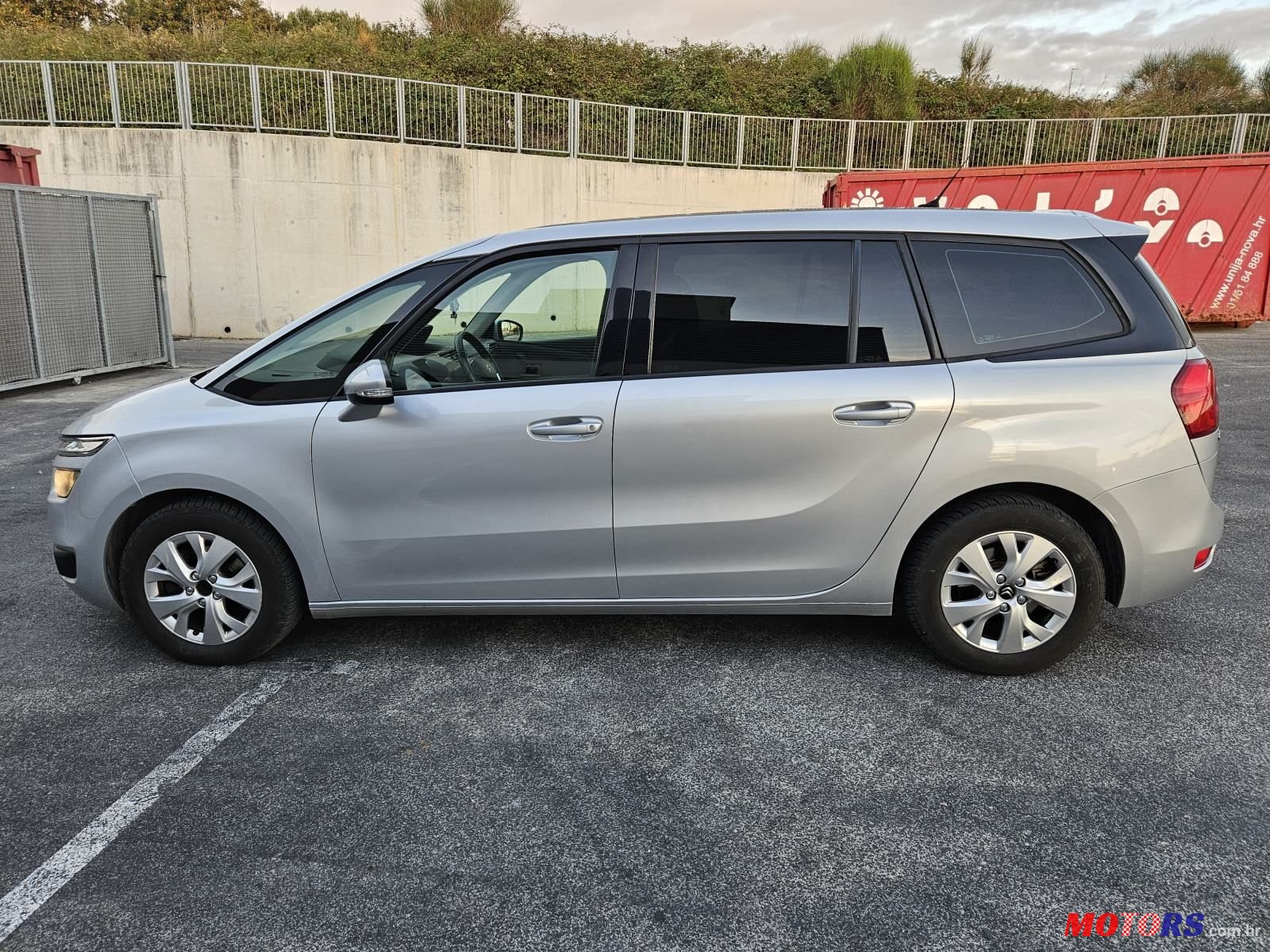 2014' Citroen C4 Grand Picasso 1,6 E-Hdi photo #6