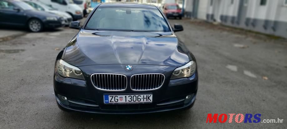2010' BMW Serija 5 520D photo #1
