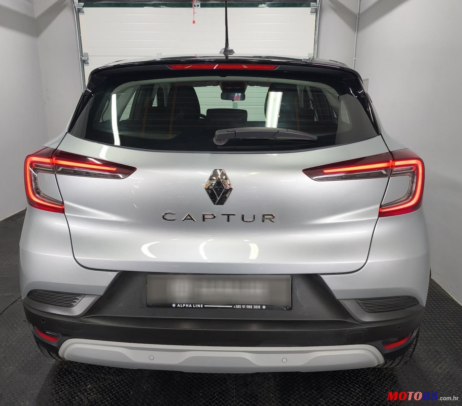 2020' Renault Captur Tce photo #6