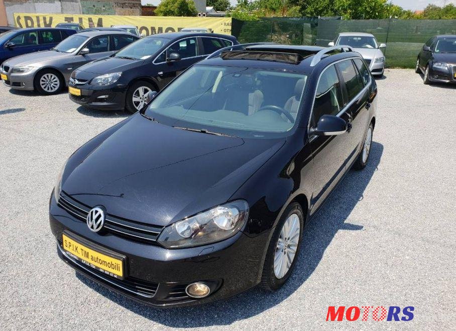 2012' Volkswagen Golf VII Variant photo #1