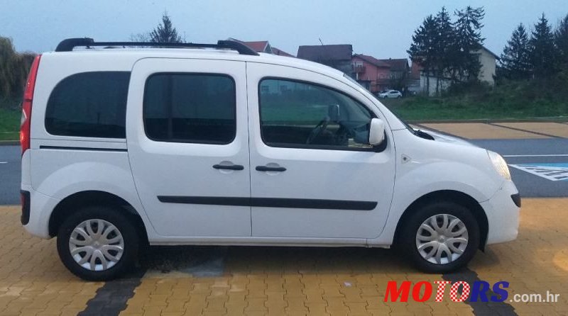 2010' Renault Kangoo 1,5 Dci photo #4