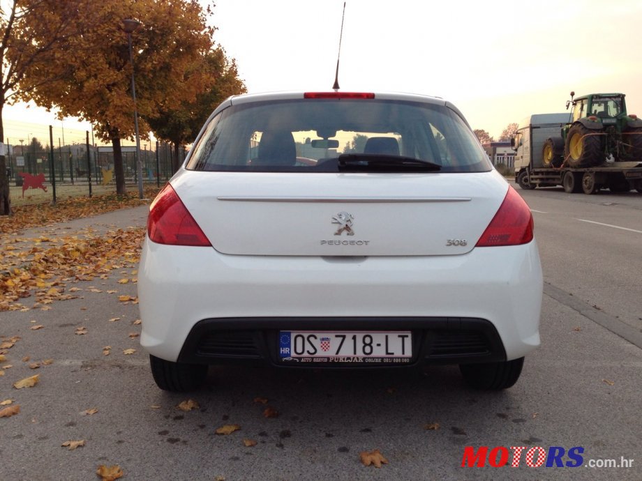 2013' Peugeot 308 1,6 hdi photo #1