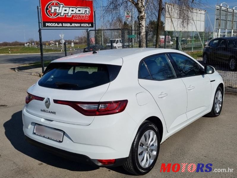 2019' Renault Megane Dci photo #6