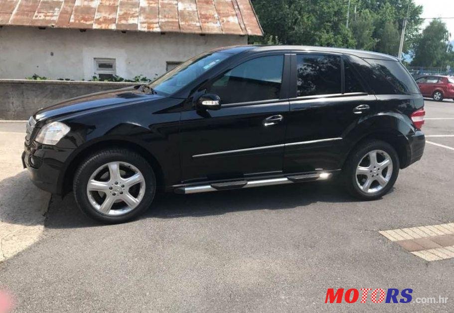 2007' Mercedes-Benz Ml 320 Cdi photo #1