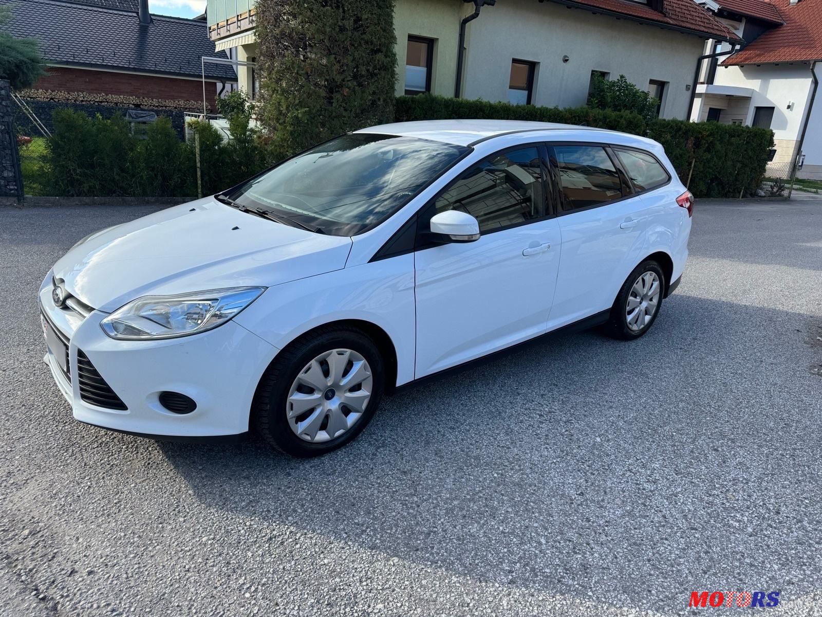 2011' Ford Focus Karavan photo #2