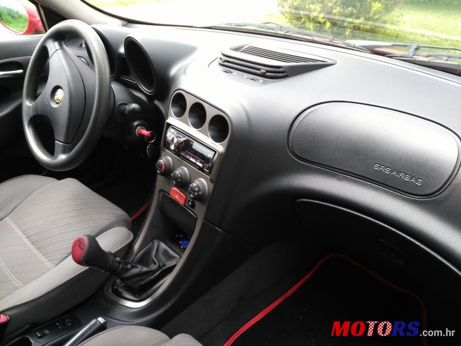 2000' Alfa Romeo 156 photo #2