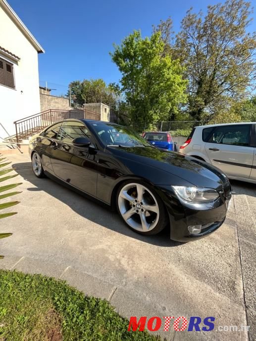 2007' BMW Serija 3 320Ci photo #2