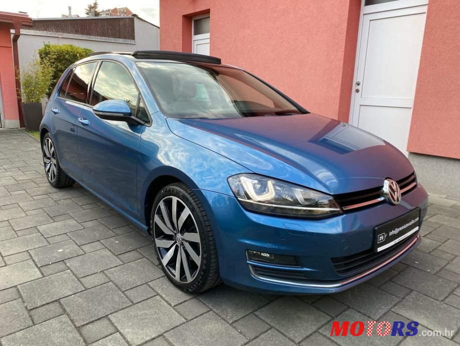 2013' Volkswagen Golf 7 photo #1