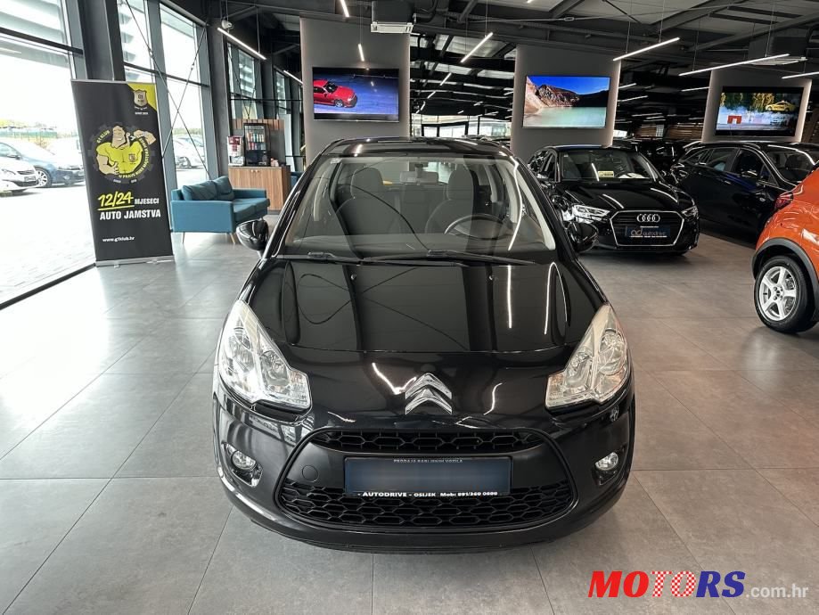 2010' Citroen C3 1,4 Vti photo #2
