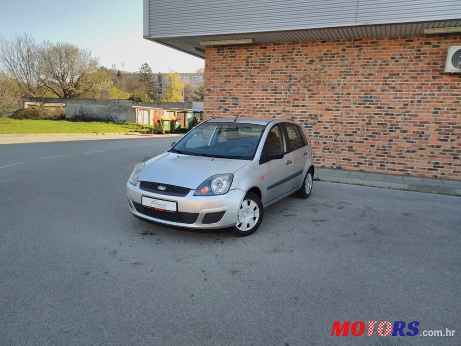 2007' Ford Fiesta photo #1