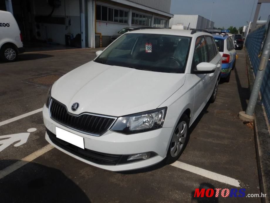 2017' Skoda Fabia Combi photo #1