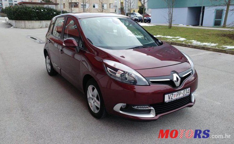 2013' Renault Scenic 1,5 Dci photo #1