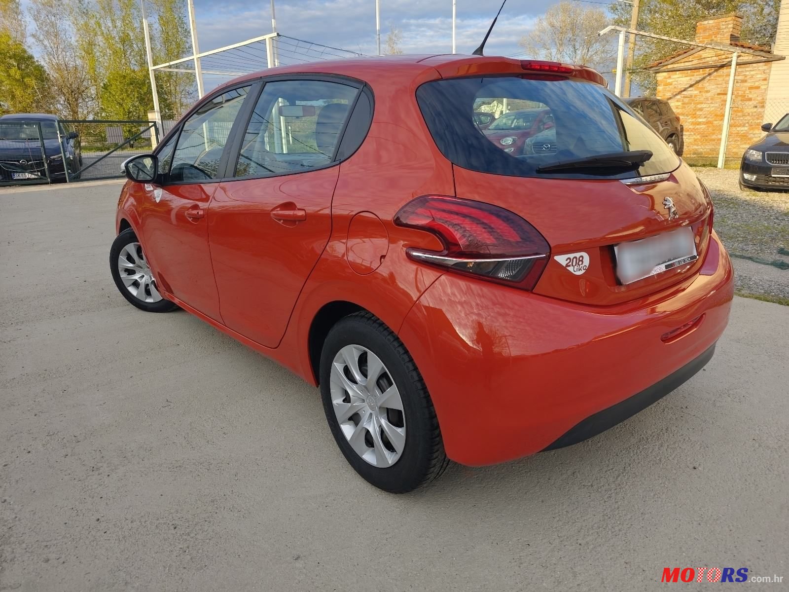 2018' Peugeot 208 1,2 Puretech photo #6