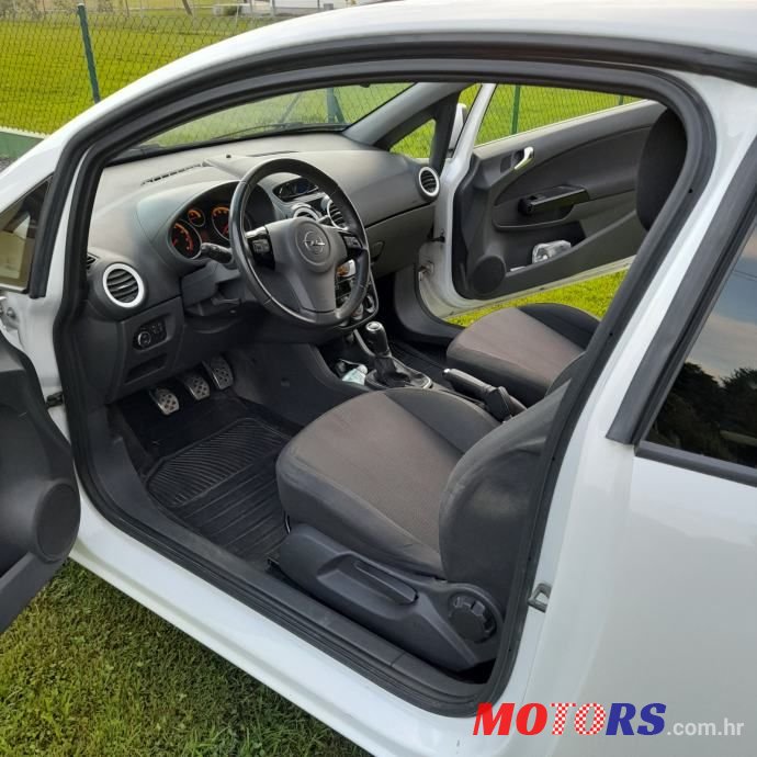 2011' Opel Corsa 1,2 16V photo #5
