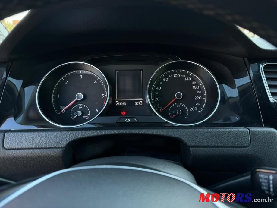 2013' Volkswagen Golf VII 2,0 Tdi Bmt photo #3