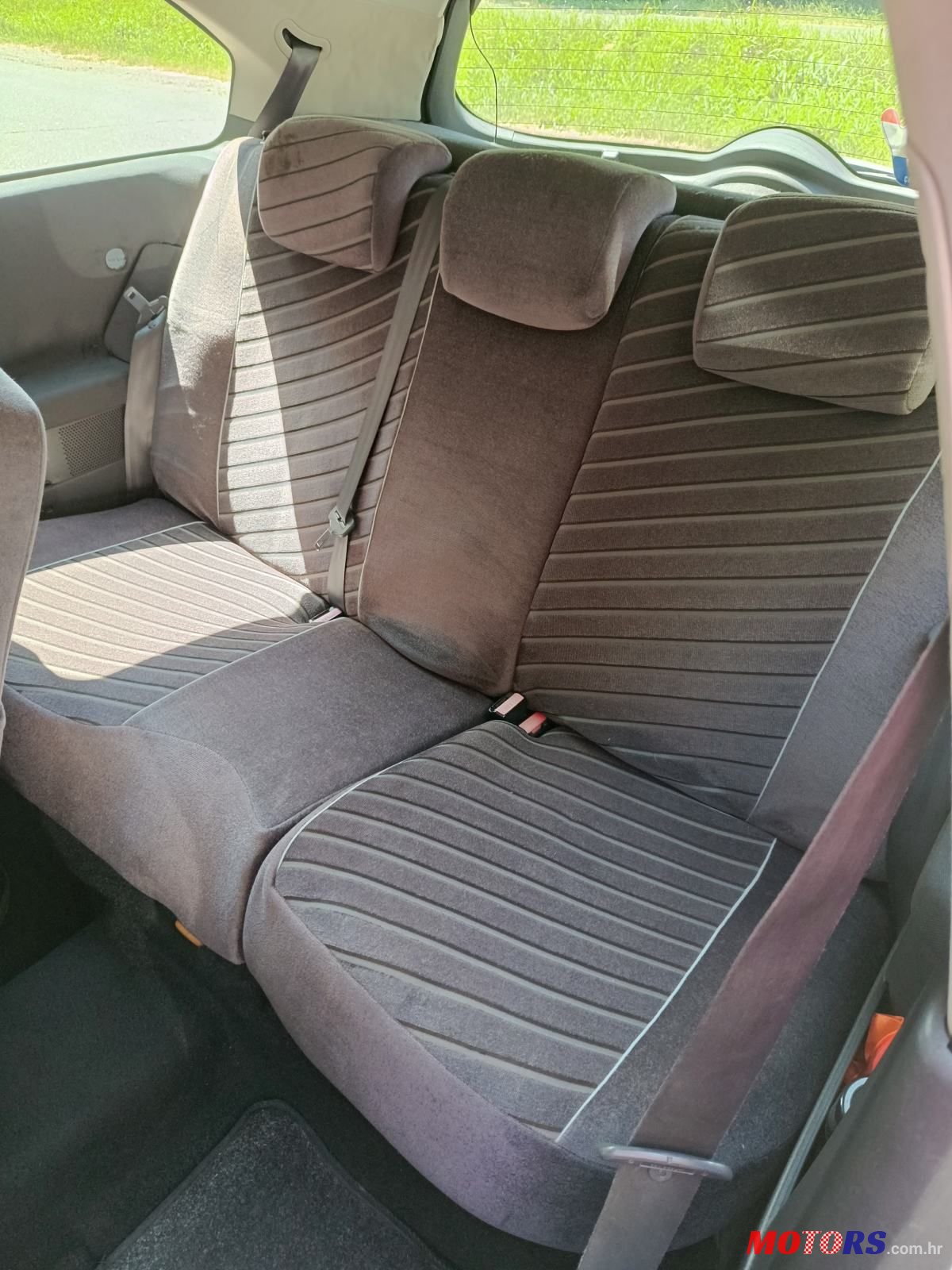 2006' Renault Megane Coupe 1,4 16V photo #5