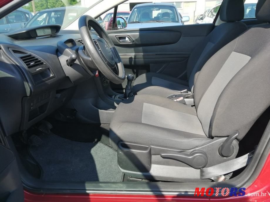 2005' Citroen C4 1,4 I 16V X photo #5