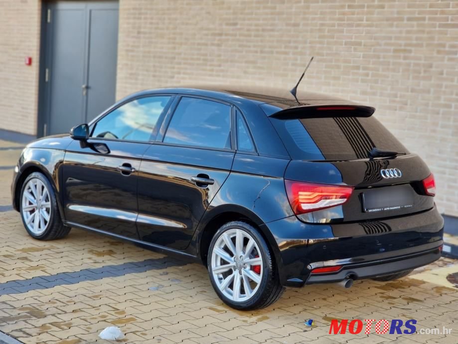 2016' Audi A1 1,4 Tdi S Line photo #3