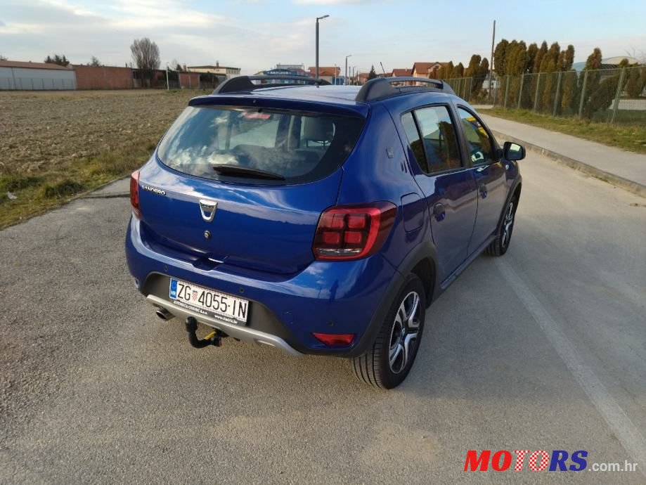 2020' Dacia Sandero photo #6