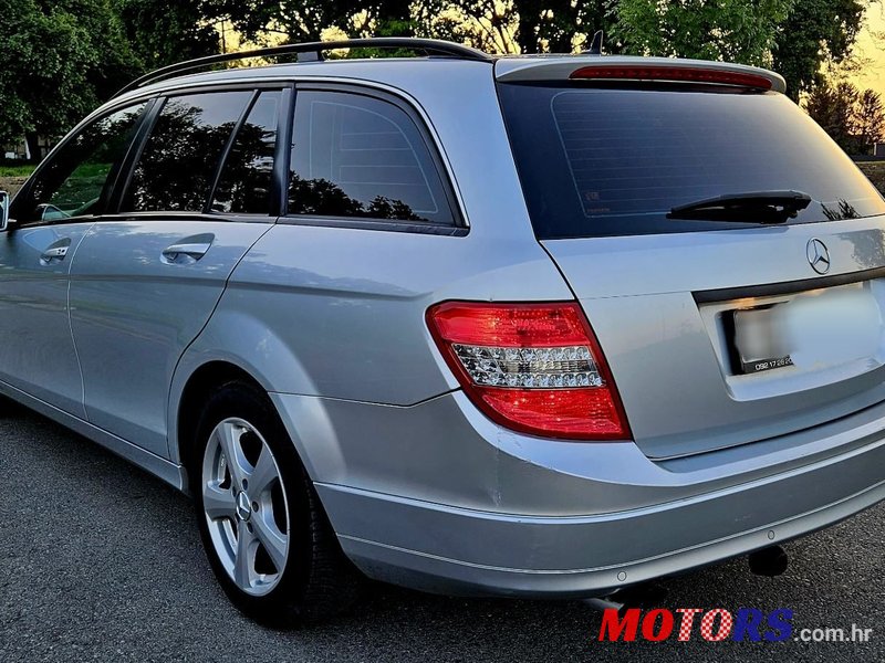 2010' Mercedes-Benz C-Klasa T-Model 220 Cdi T photo #5