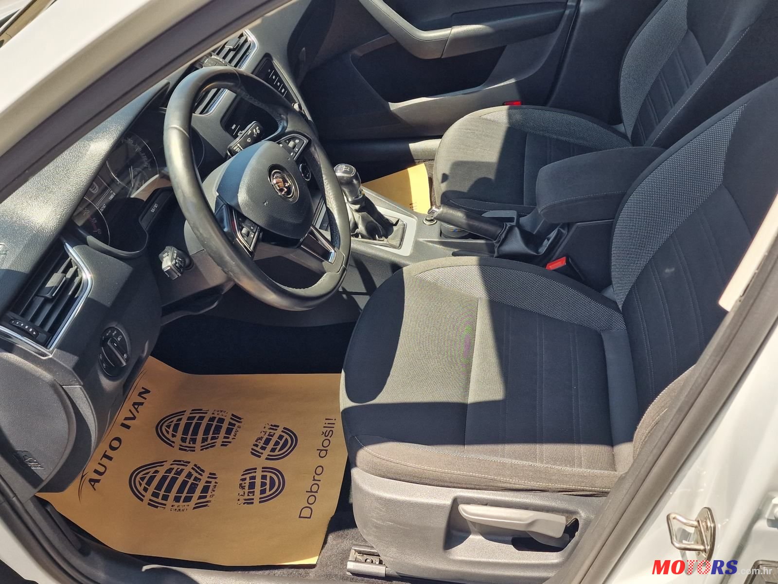 2019' Skoda Octavia 1,6 photo #6