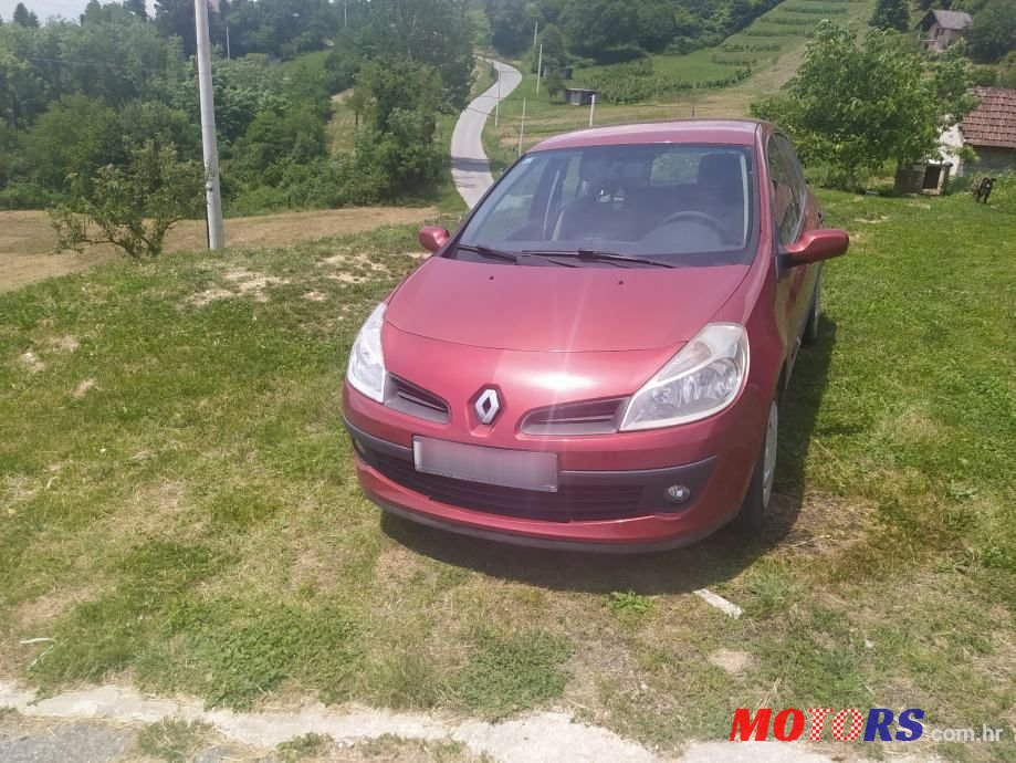 2006' Renault Clio 1,2 16V photo #2