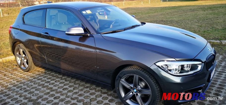2016' BMW Serija 1 118D photo #1