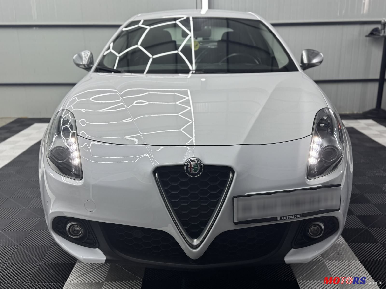 2017' Alfa Romeo Giulietta 2,0 Tct photo #2