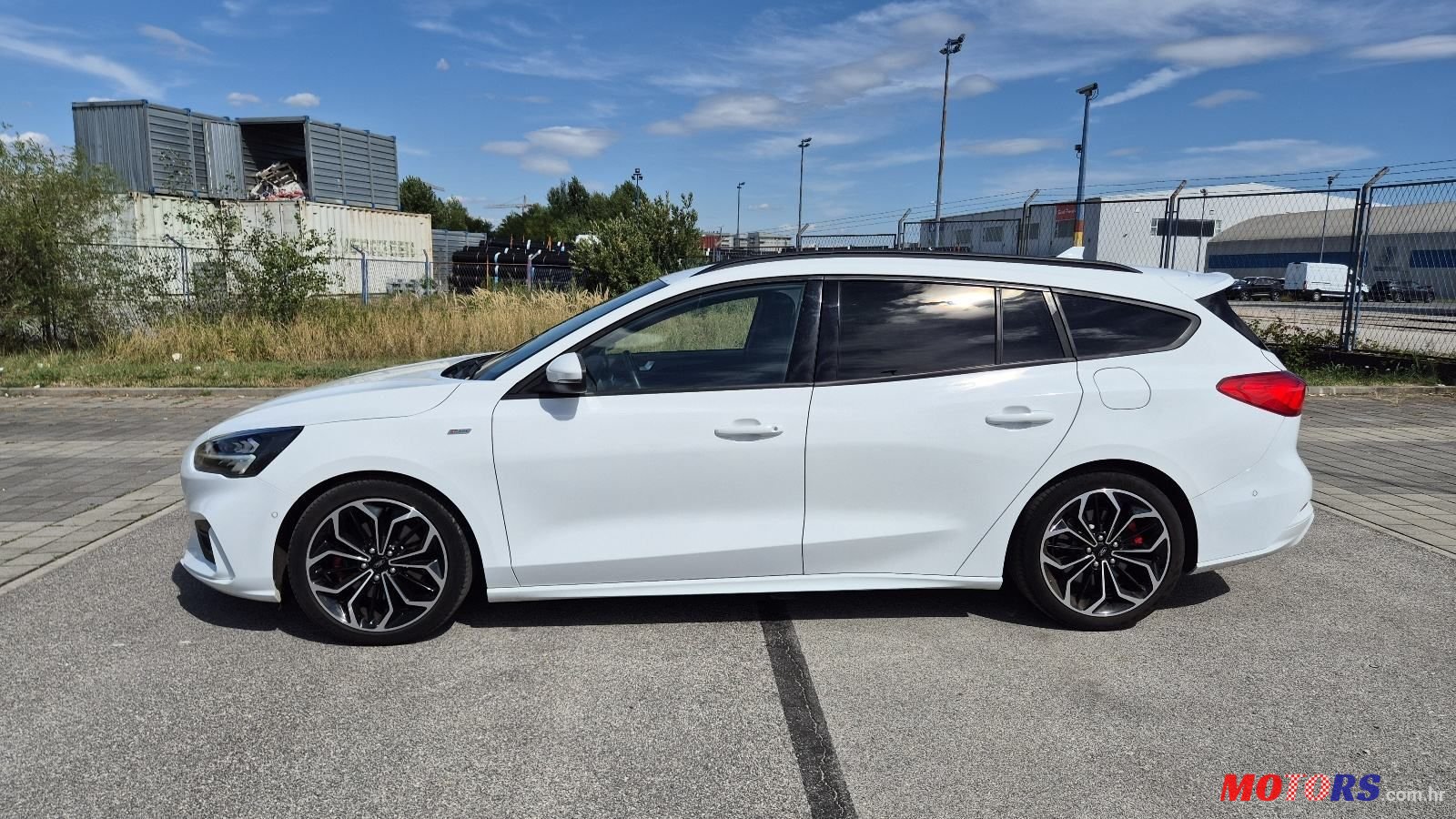 2020' Ford Focus Karavan photo #4