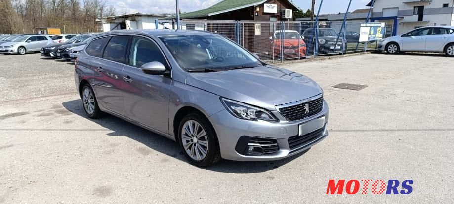 2020' Peugeot 308 Sw photo #3