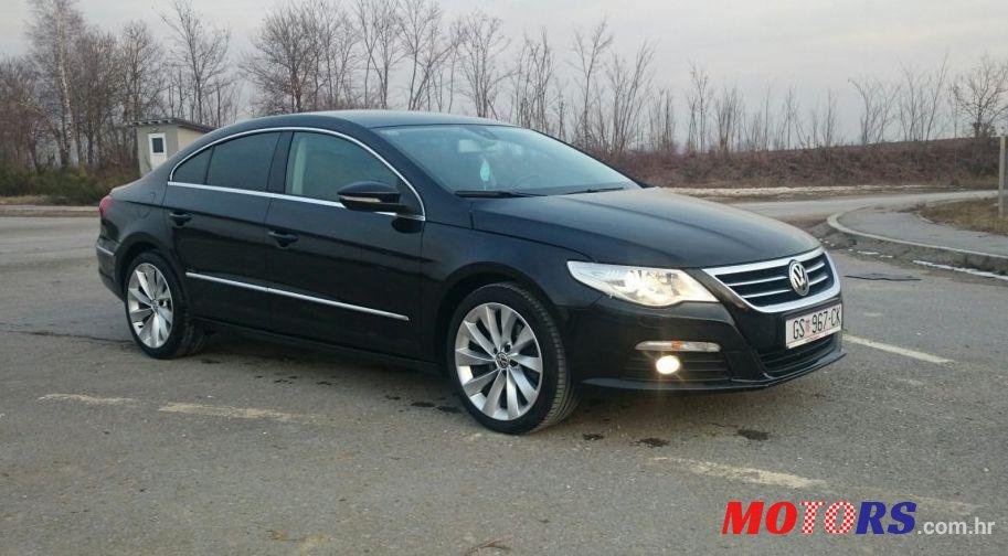 2009' Volkswagen Passat 2,0 Tdi photo #1
