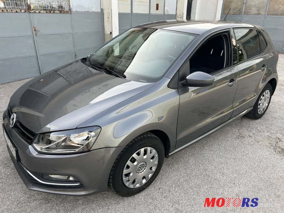 2016' Volkswagen Polo photo #3