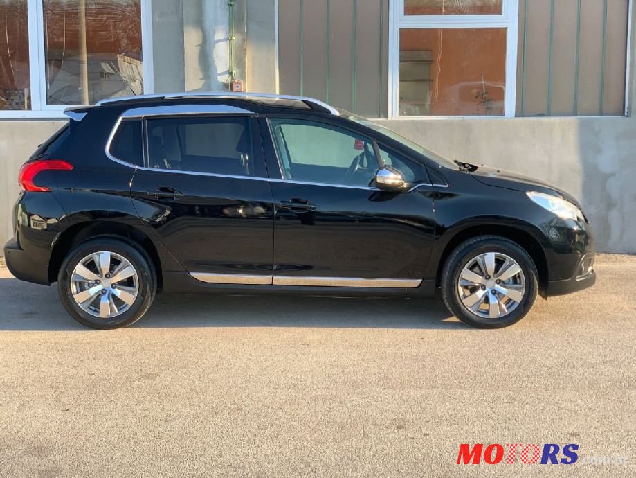2013' Peugeot 2008 1,6 E-Hdi photo #6