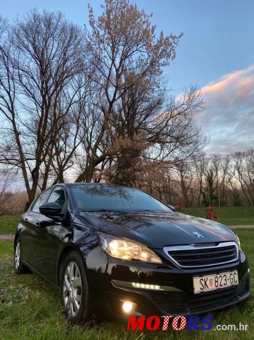 2015' Peugeot 308 1,6 photo #1
