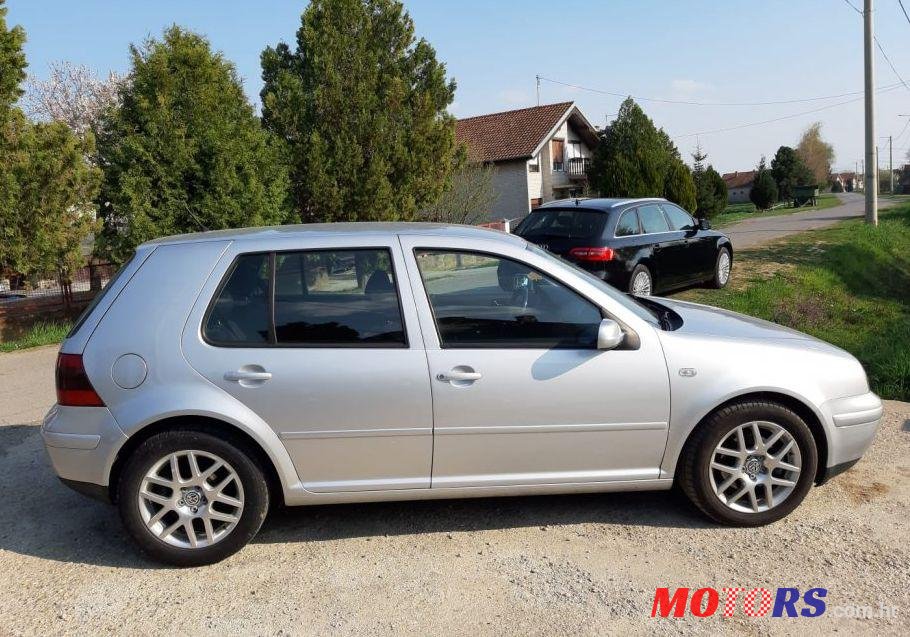 2002' Volkswagen Golf IV 1,9 Tdi photo #1